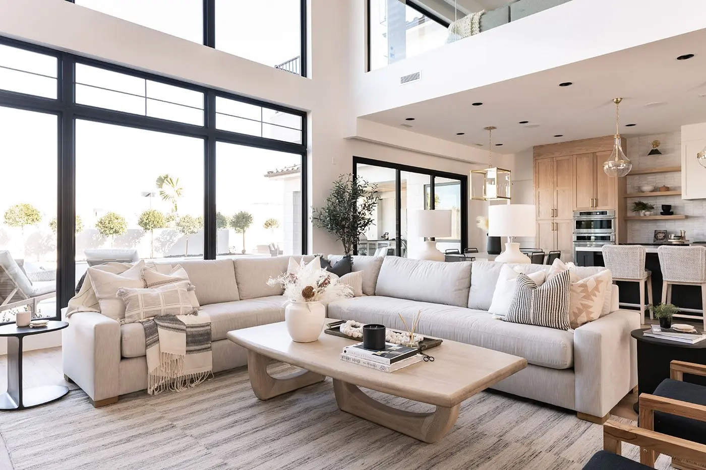 multi-slide-doors-1400x933